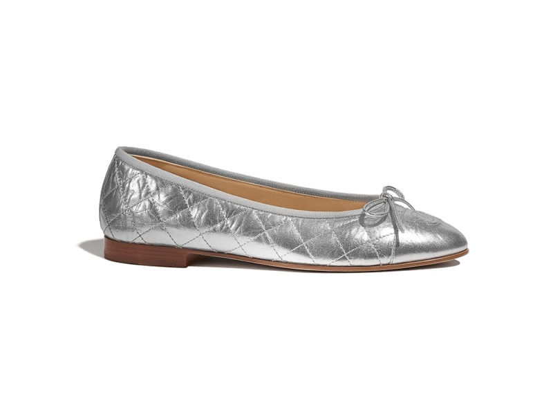 03_Silver_ballerinas_in_printed_laminated_leather_G26250_X51756_45002_HD